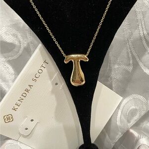 Kendra Scott Gold T-Bar Pendant Necklace New